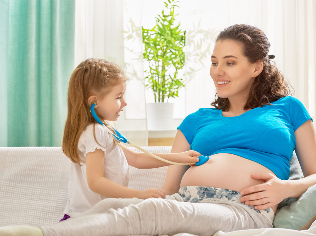 Pros And Cons of Being a Surrogate | Physician Surrogacy